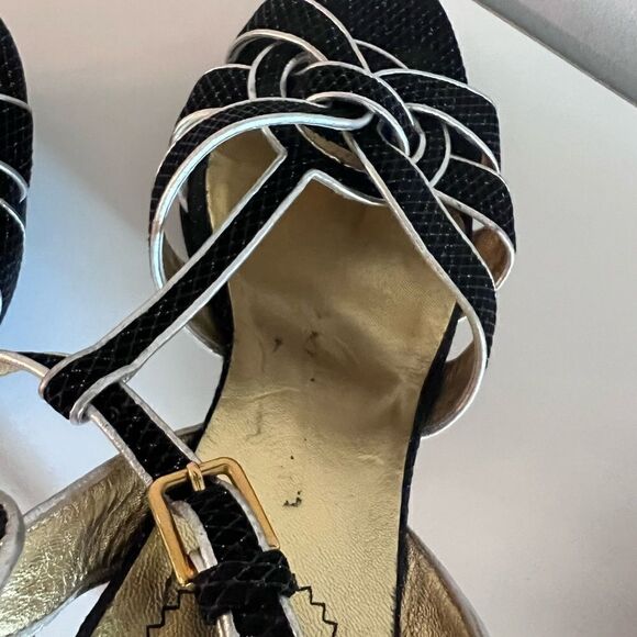 YSL tribute platform  - Picture 10 of 12